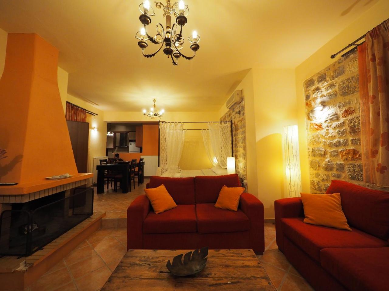בית הארחה Sophia Limeni View 3*