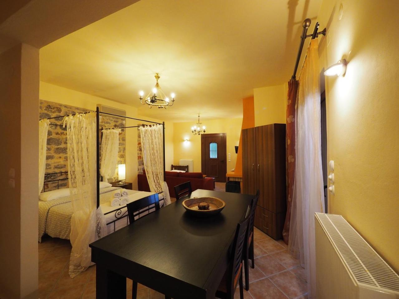 Sophia Limeni View בית הארחה