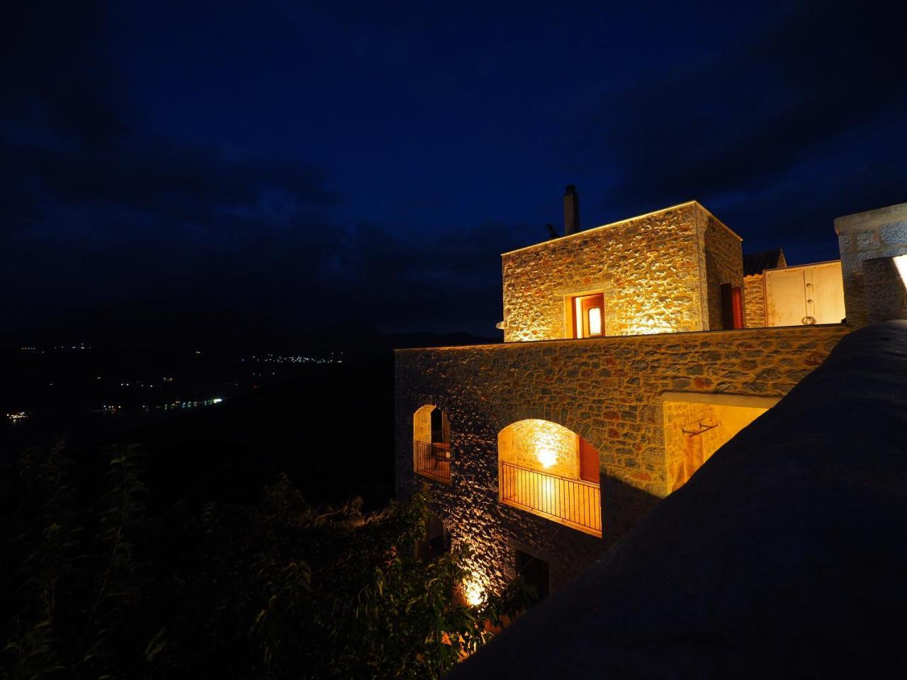 Sophia Limeni View בית הארחה 3*